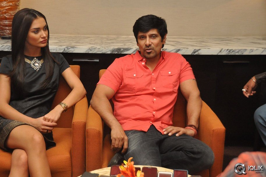 I-Manoharudu-Movie-Press-Meet